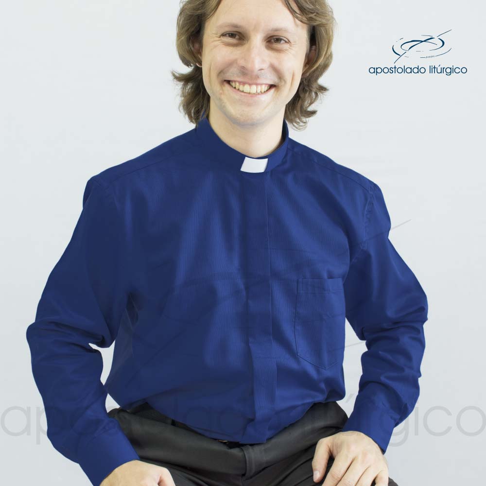 Camisa Clerical Manga Longa em Tecido Colmeia