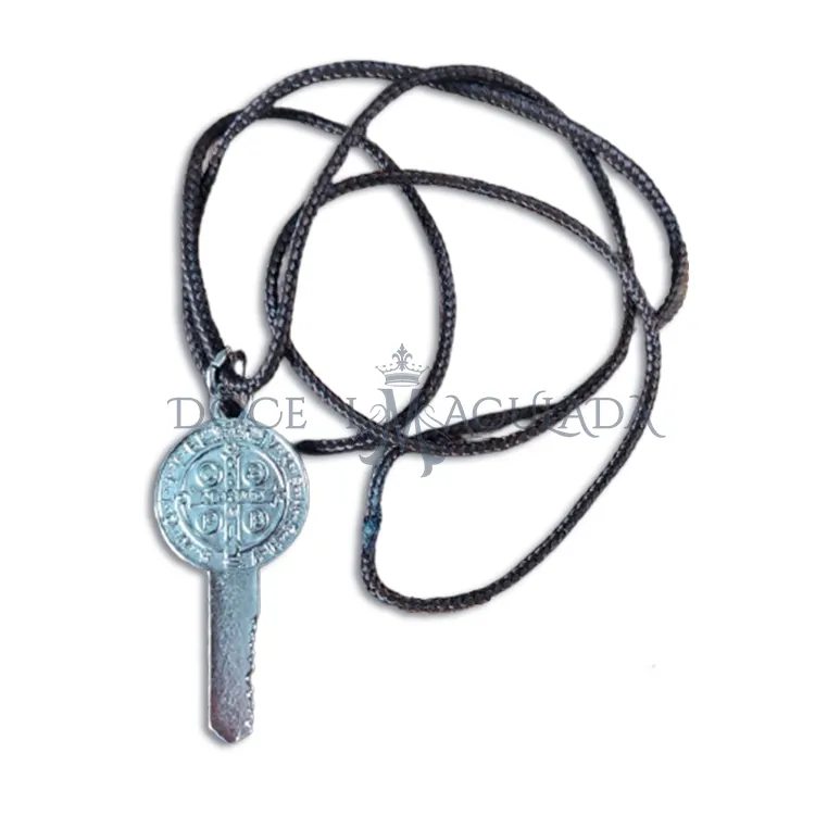 Cordão de Pescoço com a Chave de São Bento