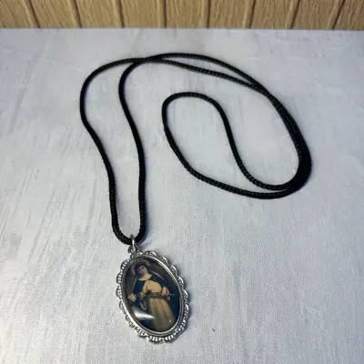 Cordão de Pescoço com Medalha Oval Personalizável