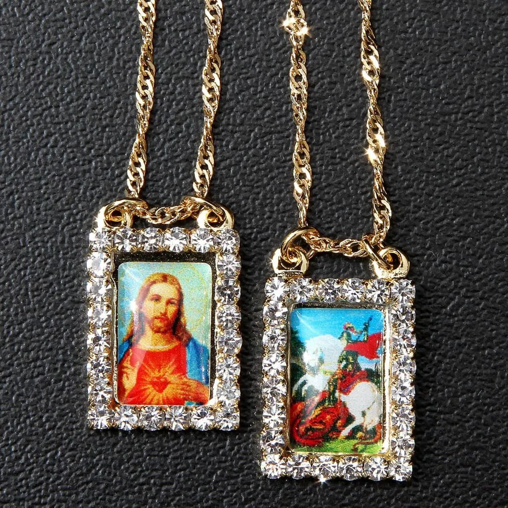 Escapulário Feminino São Jorge Folheado a Ouro com Strass