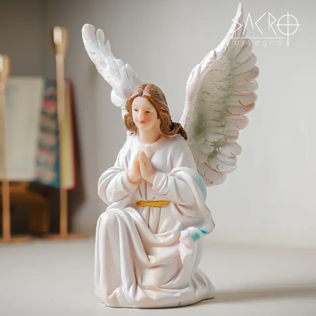 Anjo Adorador para Presépio em Resina 18 cm