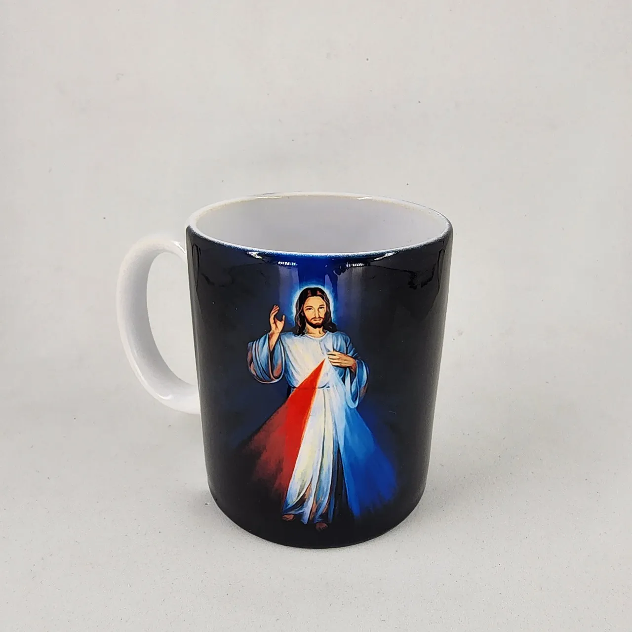 Caneca Cerâmica Jesus Misericordioso 32 Reais