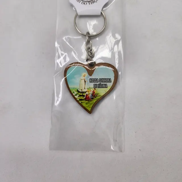 Chaveiro de Madeira Coração Nossa Senhora de Fátima