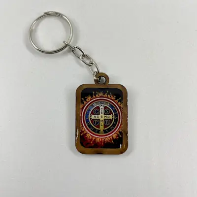 Chaveiro de Madeira Quadrado São Bento de Proteção