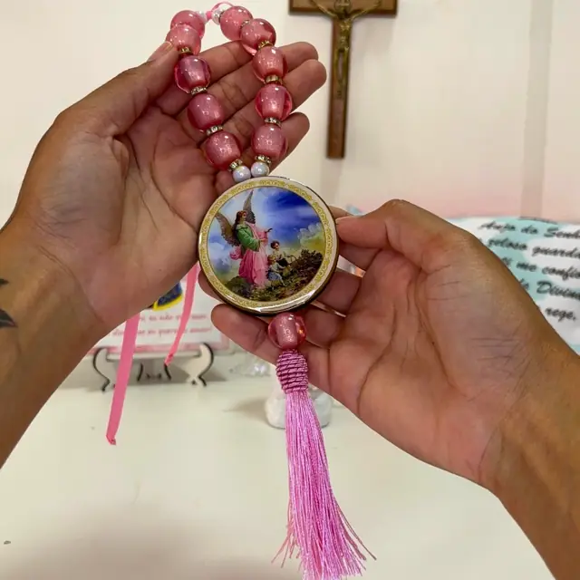Dezena Anjo da Guarda Rosa com Contas