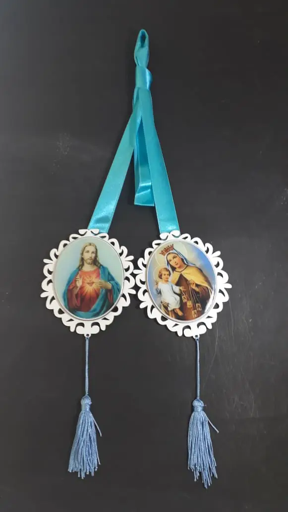 Enfeite Devocional de Madeira Nossa Senhora do Carmo para o Lar