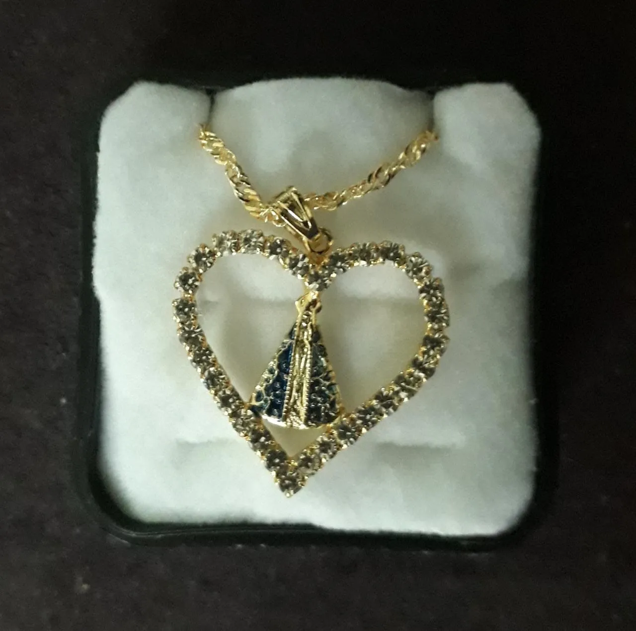 Colar Devocional Folheado a Ouro com Nossa Senhora Aparecida
