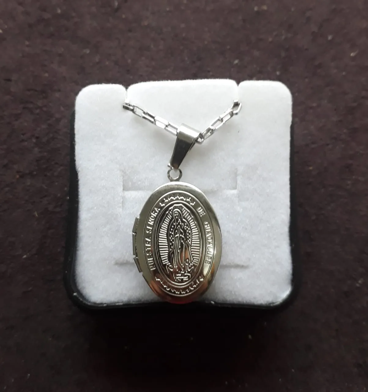 Colar de Aço Nossa Senhora de Guadalupe para Devoção Diária