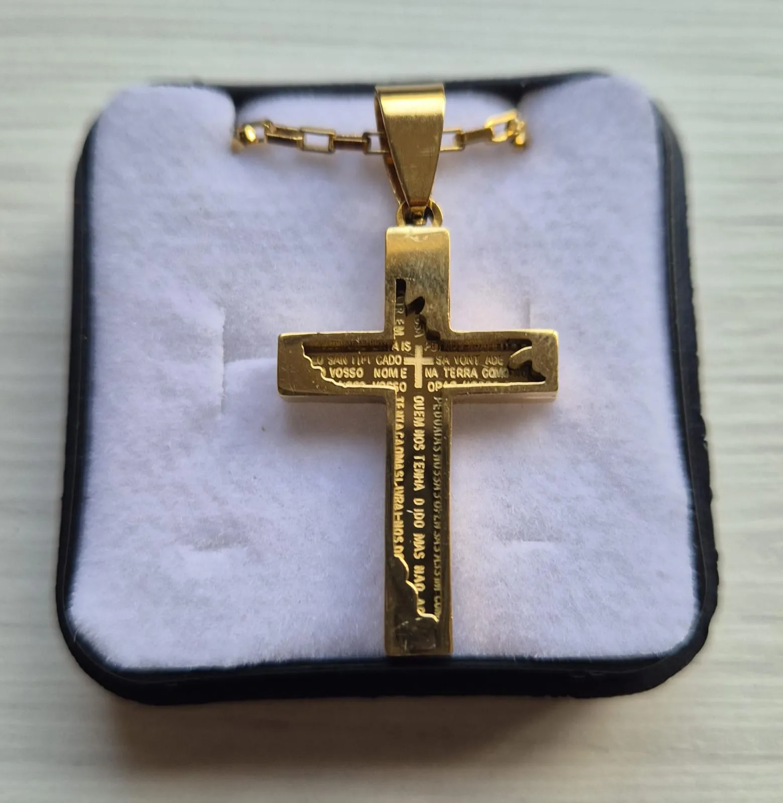 Colar Devocional Folheado a Ouro com Cruz de Cristo