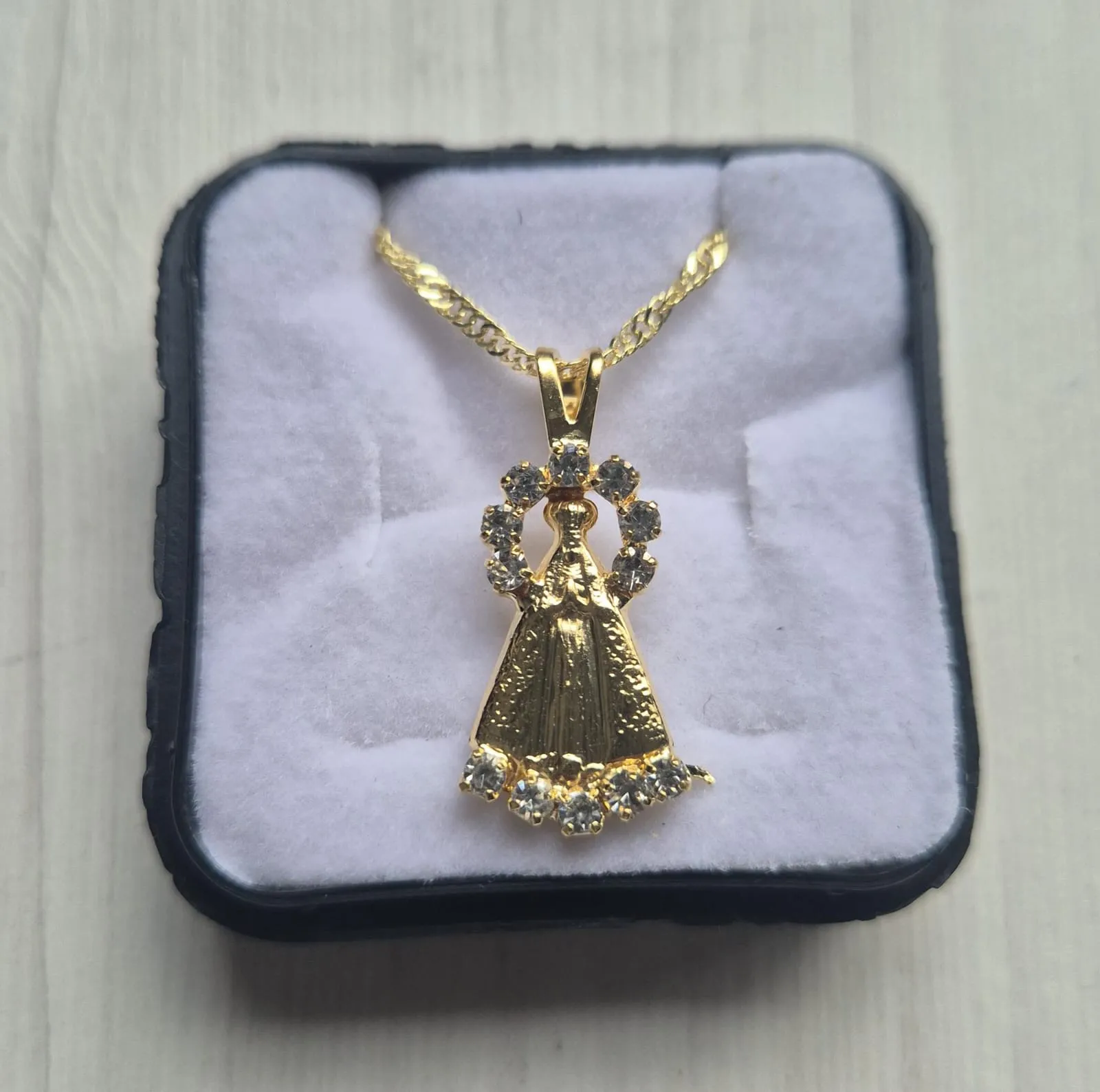 Colar Folheado Nossa Senhora Aparecida para Devoção Diária