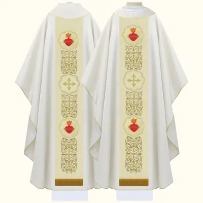 Casula para o Sacerdote na Eucaristia