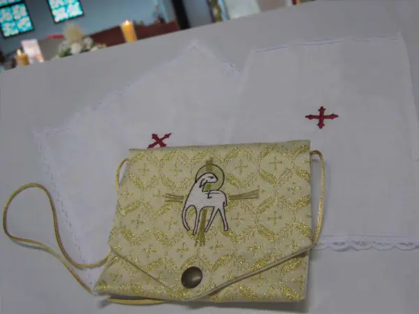 Carteirinha de Ministro com Kit de Viático