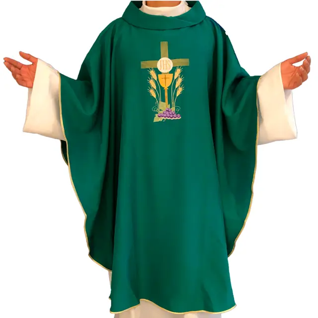 Casula Verde para Celebração — Modelo 502