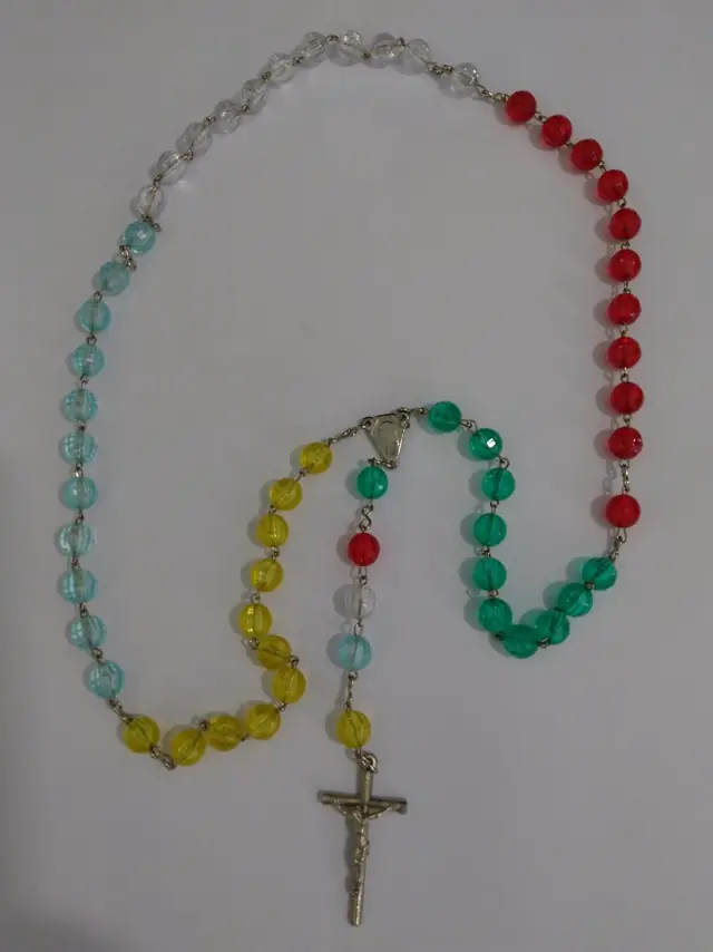 Terço Missionário em Resina Comum