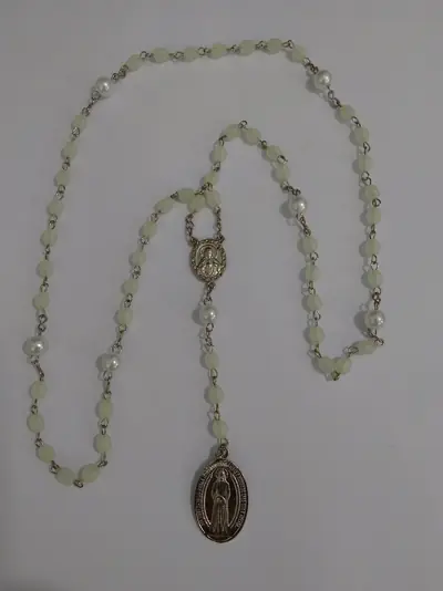 Terço Nossa Senhora das Lágrimas em Resina