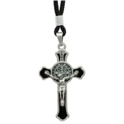 Colar Crucifixo Moldado com Medalha de São Bento