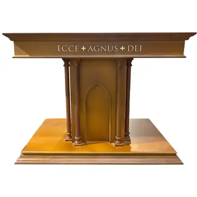 Altar de Madeira Ecce Agnus
