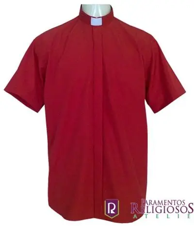 Camisa Clerical Manga Curta Vermelha — Primeira Opção