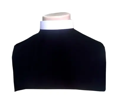 Amito Preto Estilo Romano com Fechamento em Velcro