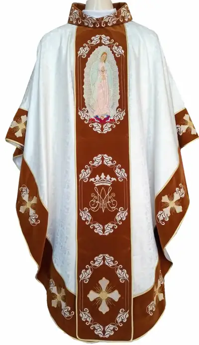 Casula Dourada de Nossa Senhora de Guadalupe