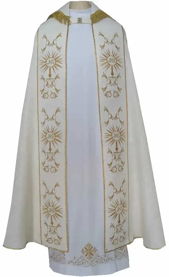 Capa de Asperge Branca Bordada de R$1.350